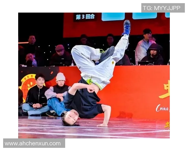 重庆街舞队实力引发热议背后的争议与力量碰撞解析 重庆街舞队实力引发热议背后的争议与力量碰撞解析