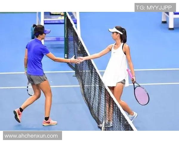 广州网球队的节奏体系与网球战术的深度解析与应用探讨 广州网球队的节奏体系与网球战术的深度解析与应用探讨